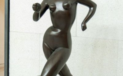 廣場競走抽象女孩人物玻璃鋼仿銅雕塑