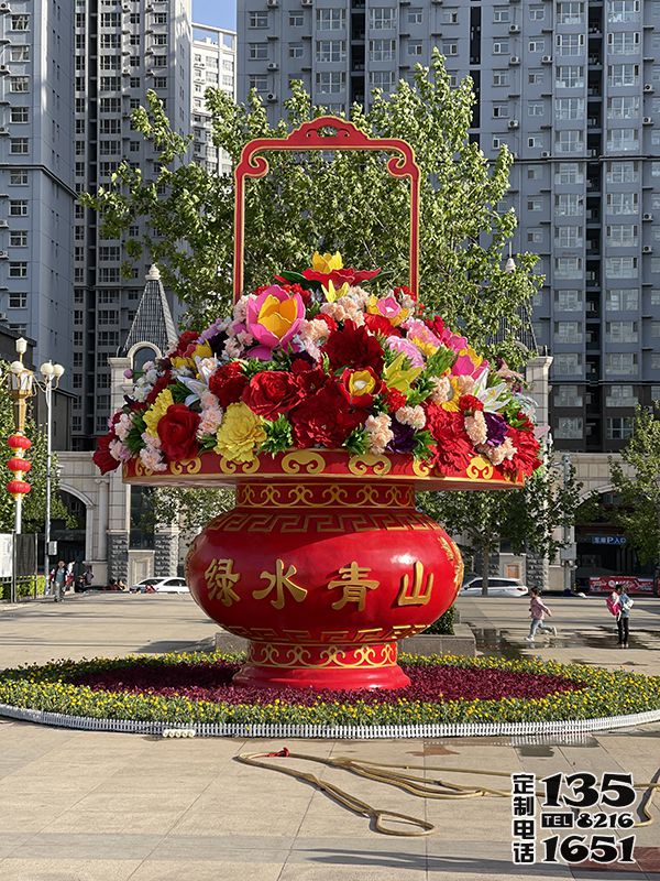 景區(qū)廣場(chǎng)仿真花朵玻璃鋼彩繪大型景觀花籃雕塑 景區(qū)廣場(chǎng)仿真花朵玻璃鋼彩繪大型景觀花籃雕塑