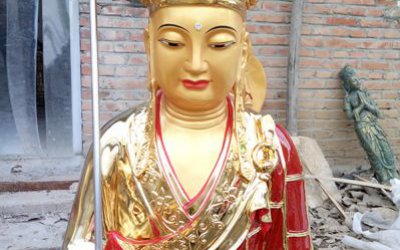 戶外景區玻璃鋼漆金地藏王雕塑