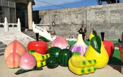 農(nóng)場卡通玻璃鋼彩繪各種水果雕塑