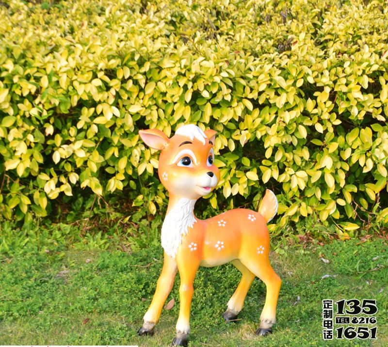 動物園景區(qū)玻璃鋼彩繪卡通梅花鹿雕塑 動物園景區(qū)玻璃鋼彩繪卡通梅花鹿雕塑