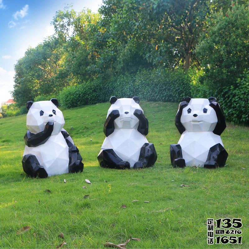 動物園觀景區幾何卡通熊貓玻璃鋼雕塑 動物園觀景區幾何卡通熊貓玻璃鋼雕塑