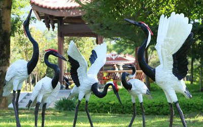 別墅小區(qū)仿真動物丹頂鶴雕塑