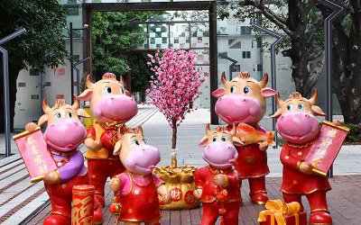 玻璃鋼彩繪卡通商場新年創意小牛雕塑