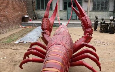 戶外酒店大型玻璃鋼仿真小龍蝦雕塑